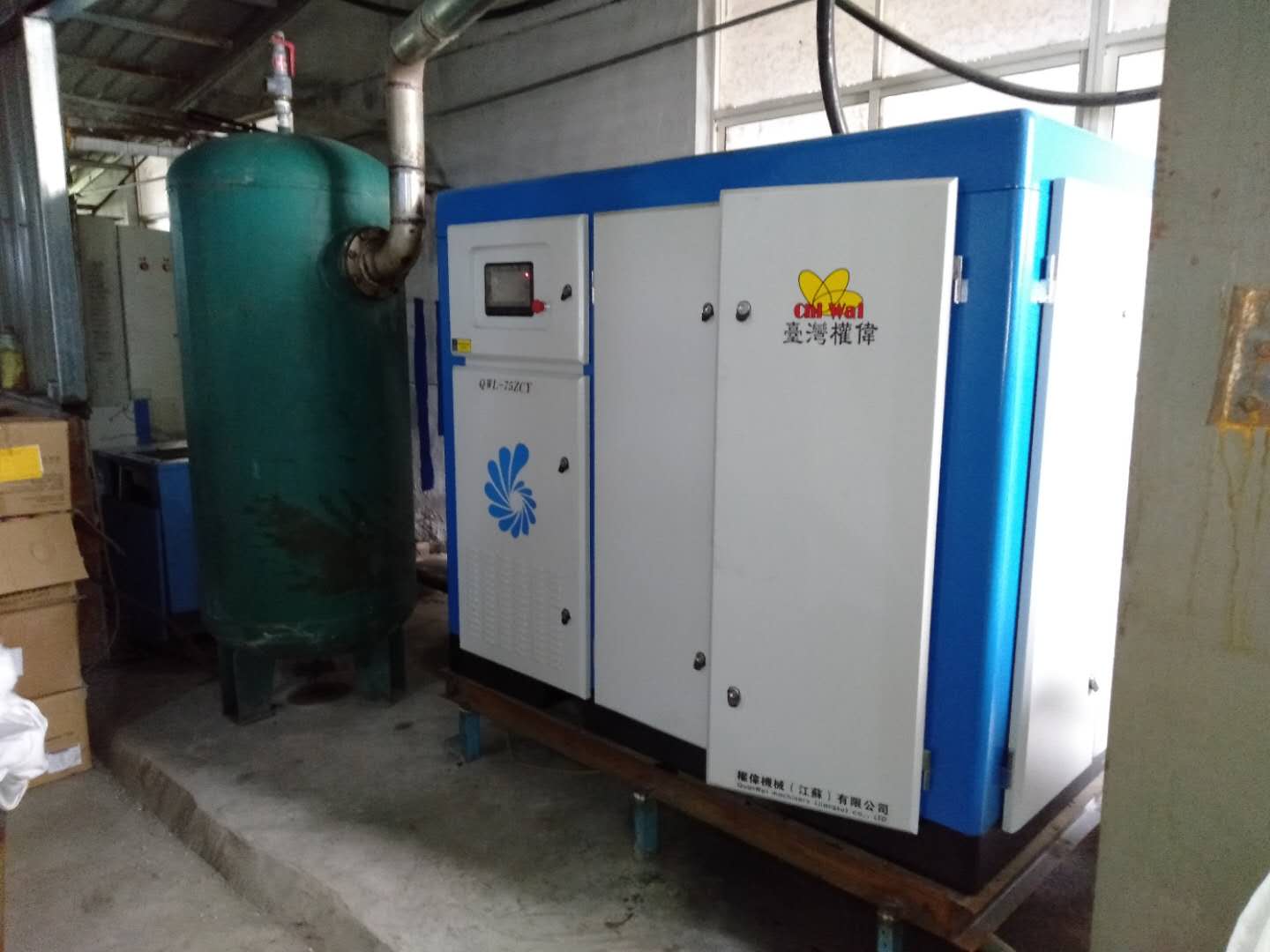 哪些因素决定了空压机排气量？权伟永莹空压机厂家和您讨论一下